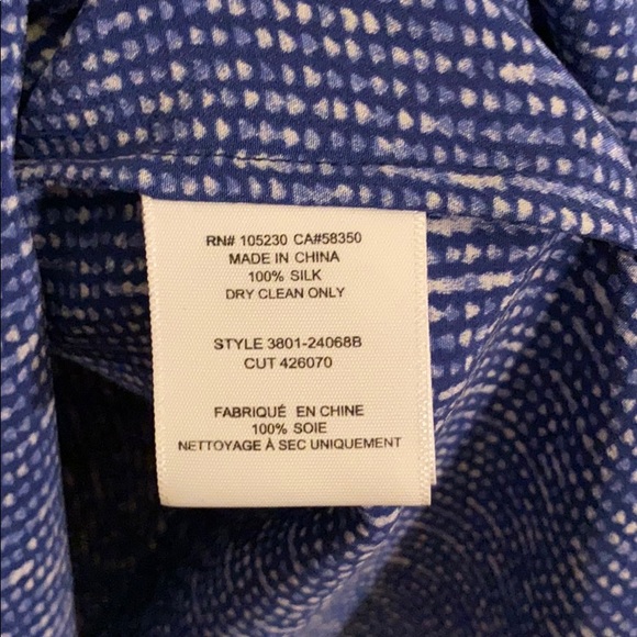 Joie small navy and white print 3/4 blouse! - Picture 5 of 7